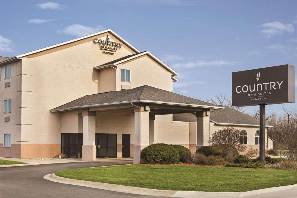 Country Inn & Suites By Radisson, Auburn, In Exterior photo